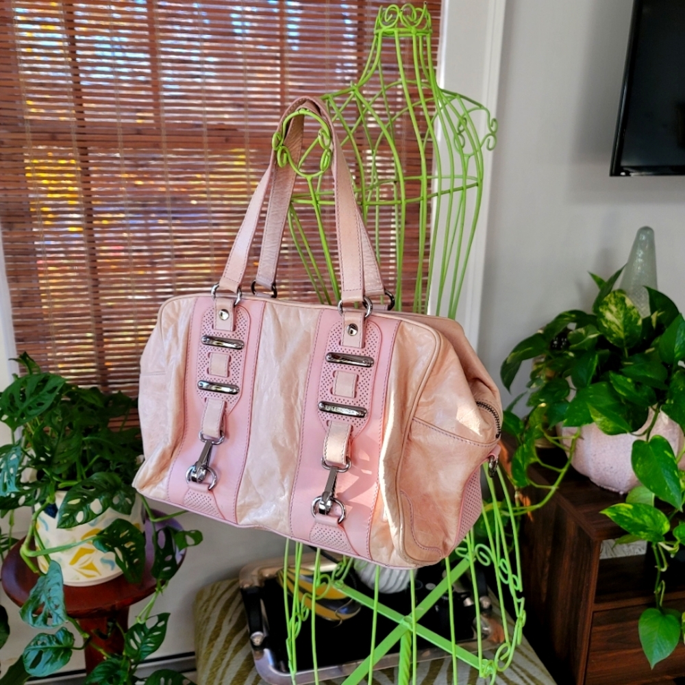 SOLD-Vintage BALENCIAGA SS06 Calcaire & Rose Pin Perforated MM Hook Tote